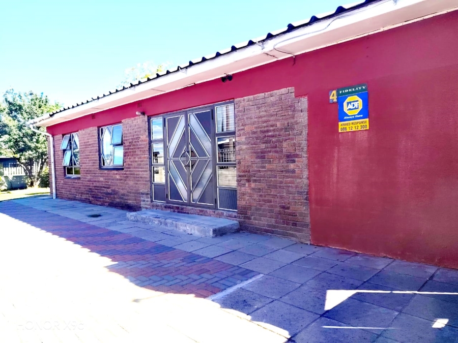3 Bedroom Property for Sale in Russels Rest Western Cape